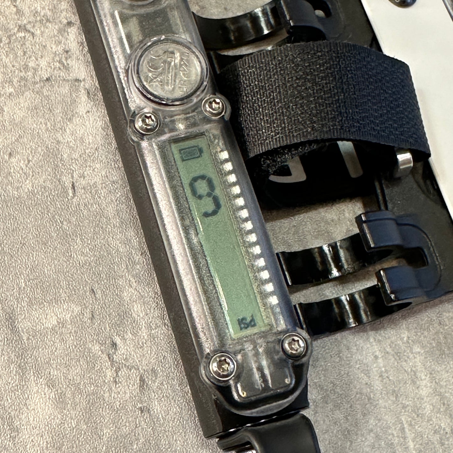 LEZYNE/ Digital Pressure Drive